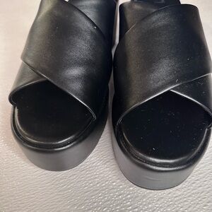 NWT Nordstrom Rack Black Platform Slides size 8.5